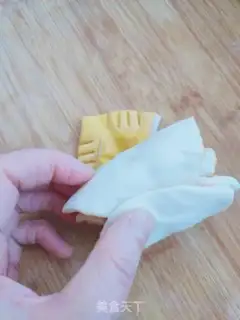 Make A petal bun step 9