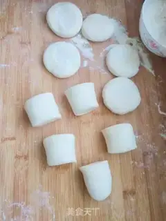 Make Pork-greasy-skinned buns step 11