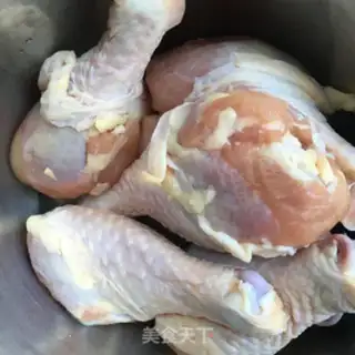 Make Wine and chicken legs and vegetables step 0