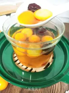 Make Iced sugar and orange tea step 5