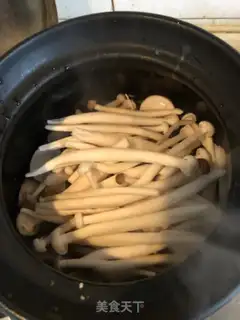 Make Cinnamon fungus mushroom chicken step 7