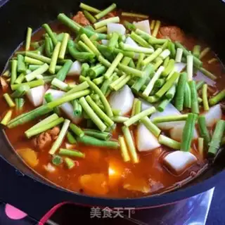 Make Wine and chicken legs and vegetables step 10