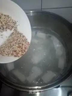 Make Quinoa porridge step 3