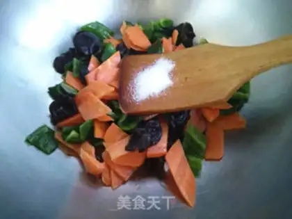Make Carrot burn wood step 6