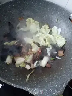 Make Sheep beetles and gravy step 9