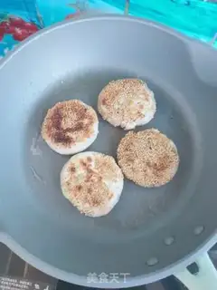 Make Sesame sauce pancakes step 12