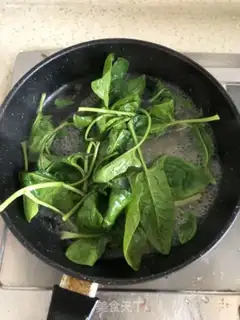 Make Ginger spinach step 2