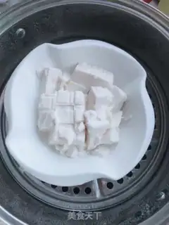 Make Big bone soup, tofu step 2