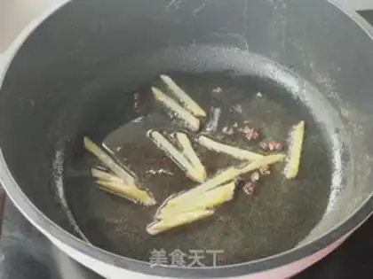 Make Frozen potato chicken step 1