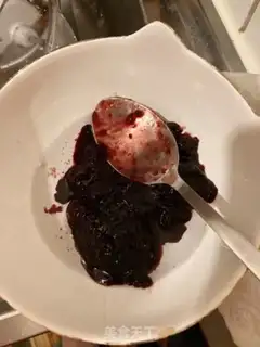 Make Black forest cake step 21