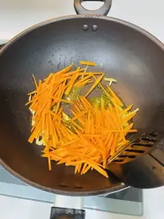 Make ♪ White carrots and fried meat ♪ step 3