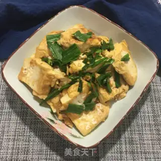 Make Garlic eggs and tofu step 10