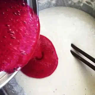 Make Flamingo pancakes step 3