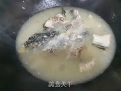 Make Black fish mushroom soup step 2