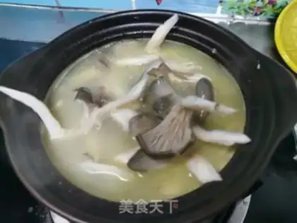 Make Black fish mushroom soup step 5