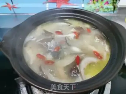 Make Black fish mushroom soup step 6