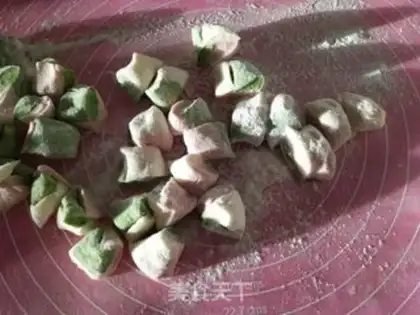 Make Colour dumplings step 4