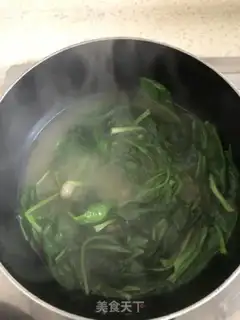 Make Boiling spinach soup step 2