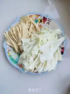 Make Cabbage and bean peel step 0