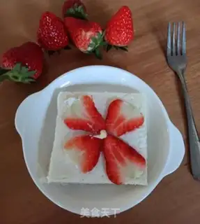 Make Strawberry yogurt toast step 6