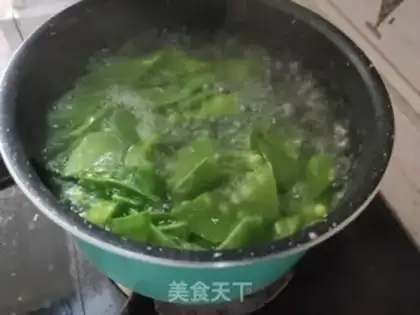 Make Sesame sauce with Dutch beans step 3