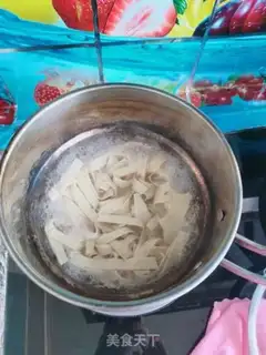 Make Cabbage and bean peel step 3