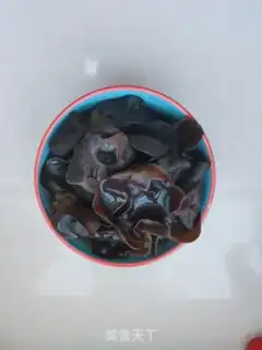 Make Sesame sauce with Dutch beans step 6