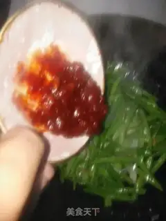 Make Bean petal sauce for four seasons step 6
