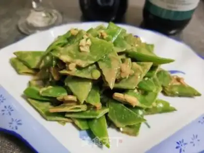 Make Sesame sauce with Dutch beans step 9