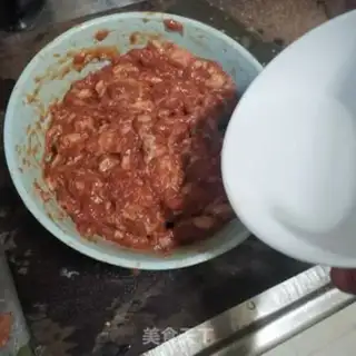 Make Red burning lion head step 2