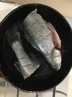 Make Red burning sea bass step 2