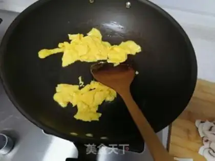 Make Mushroom fried eggs step 3