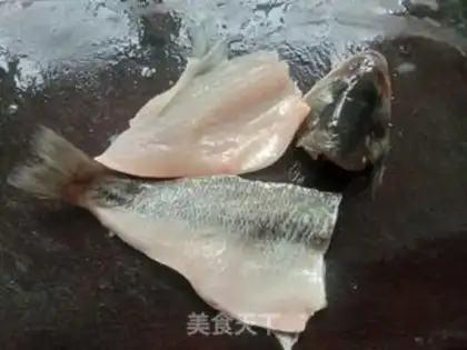 Make Squirrel fish step 0