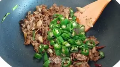 Make Spicy chicken step 6