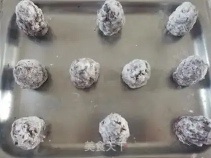 Make Sticky bean buns step 2
