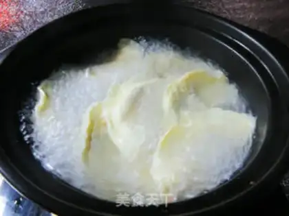 Make Squidball egg soup step 2