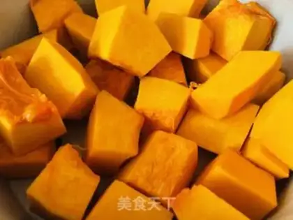 Make Simple pumpkin butter soup step 1