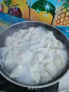 Make Pyramid dumplings step 12