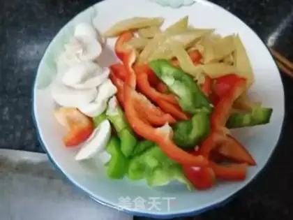 Make Pepper fried octopus feet step 0