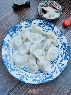 Make Pyramid dumplings step 14