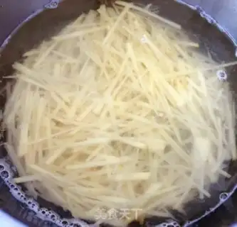 Make Potato silk with pepperoni step 1
