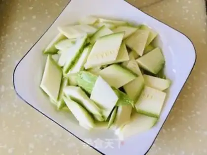 Make Scrambleded eggs step 0