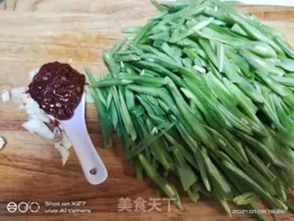 Make Bean petals step 0