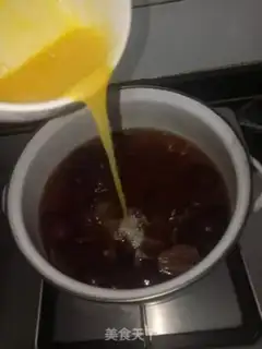 Make Cinnamon-red dates, sweet soup step 3