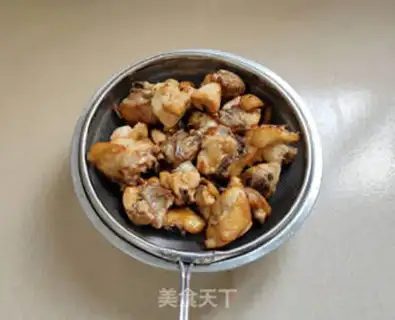 Make A red roasted chicken step 4
