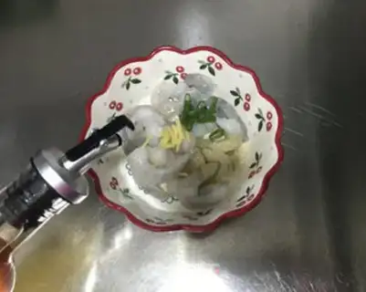 Make Dutch soy shrimp step 7