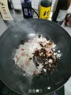 Make Eggs and ham and rice step 2