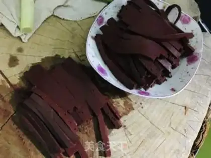 Make Garlic spicy pig blood step 0