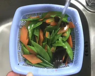 Make Dutch soy shrimp step 10
