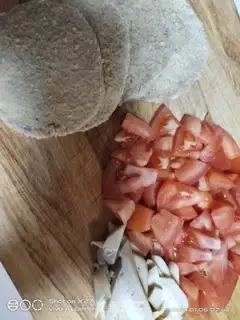 Make Beef pie and ham and tomato fried rice step 0